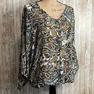 Cha Cha Vente Paisley Boho V-Neck Top